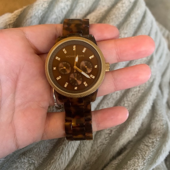 Michael Kors Acrylic Watch - Picture 2 of 3